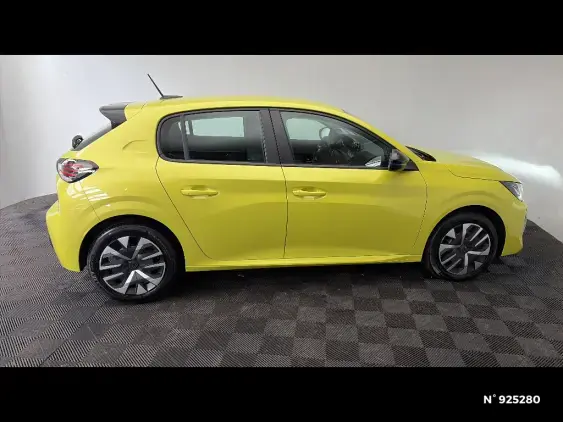 PEUGEOT 208 II - voiture d'occasion - Photo 5