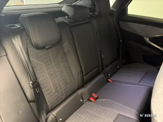 PEUGEOT 3008 III - voiture d'occasion - Photo 11