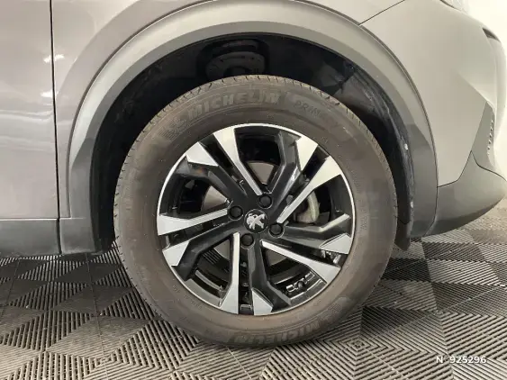 PEUGEOT 2008 II - voiture d'occasion - Photo 8