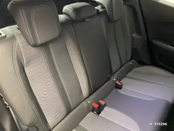 PEUGEOT 2008 II - voiture d'occasion - Photo 11