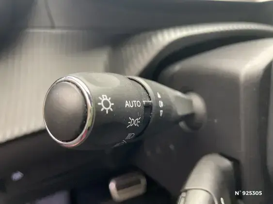 PEUGEOT 208 ELECTRIQUE II - voiture d'occasion - Photo 26