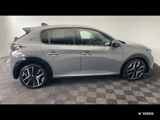PEUGEOT 208 II - voiture d'occasion - Photo 5
