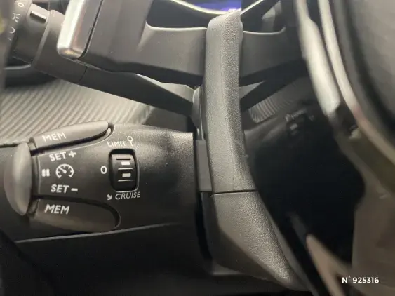 PEUGEOT 208 II - voiture d'occasion - Photo 27