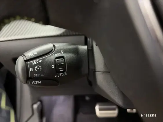 PEUGEOT 208 II - voiture d'occasion - Photo 15