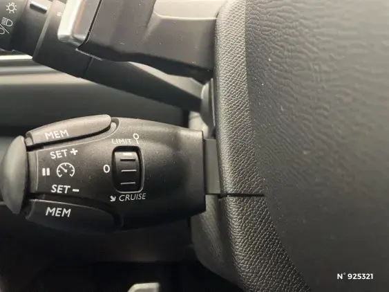PEUGEOT 308 II - voiture d'occasion - Photo 27