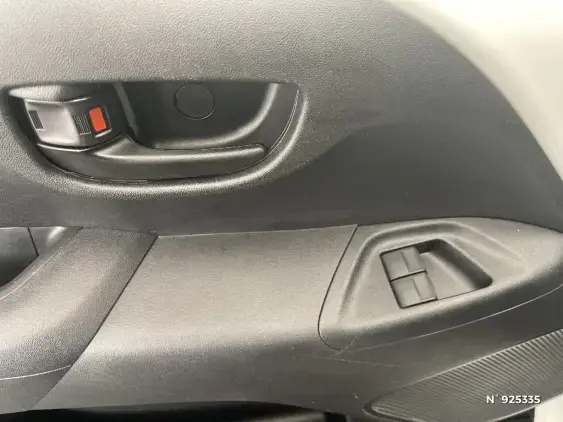 PEUGEOT 108 - voiture d'occasion - Photo 26