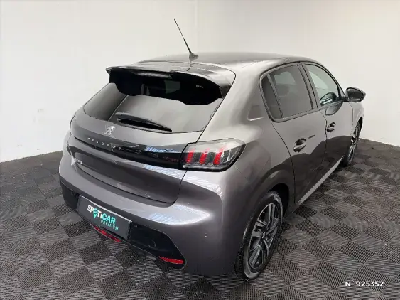 PEUGEOT 208 II - voiture d'occasion - Photo 4