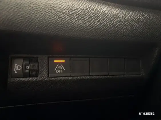 PEUGEOT 208 II - voiture d'occasion - Photo 15