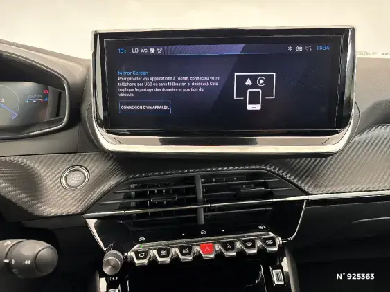 PEUGEOT 2008 II - voiture d'occasion - Photo 13