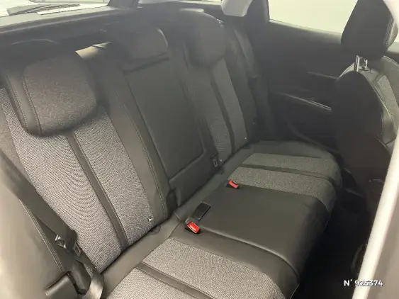 PEUGEOT 3008 II - voiture d'occasion - Photo 11
