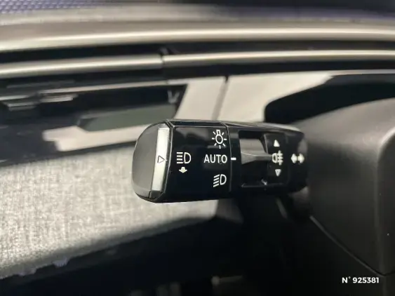 PEUGEOT 5008 III - voiture d'occasion - Photo 27