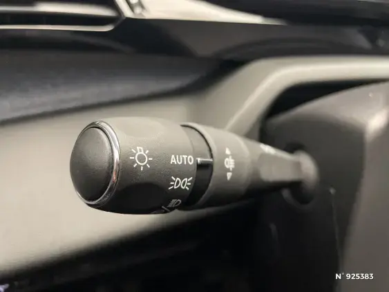 PEUGEOT 308 III - voiture d'occasion - Photo 27