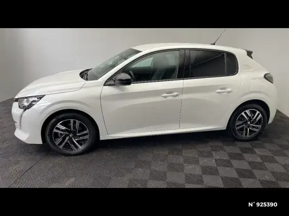 PEUGEOT 208 II - voiture d'occasion - Photo 2