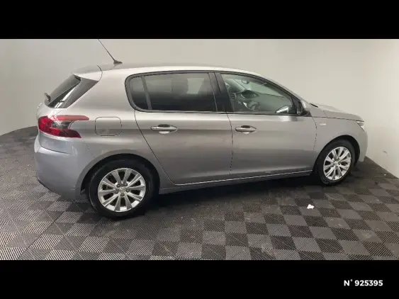 PEUGEOT 308 II - voiture d'occasion - Photo 5