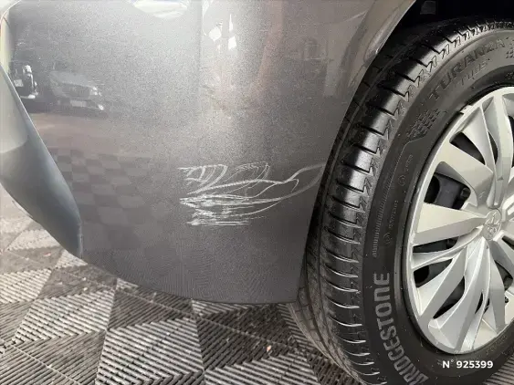 PEUGEOT 208 II - voiture d'occasion - Photo 25
