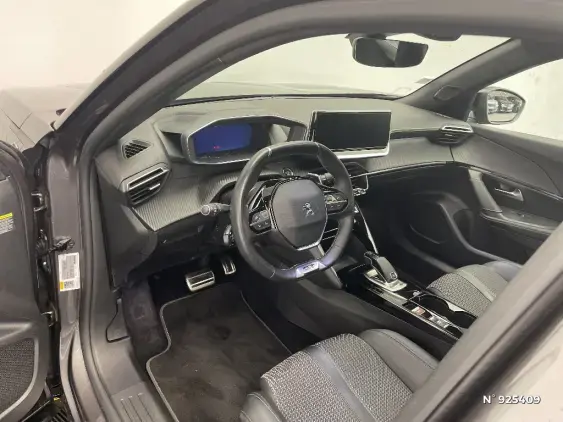 PEUGEOT 2008 II - voiture d'occasion - Photo 10