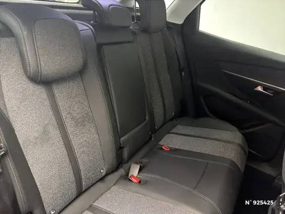 PEUGEOT 3008 II - voiture d'occasion - Photo 11