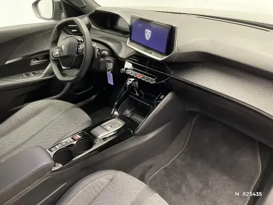 PEUGEOT 2008 II - voiture d'occasion - Photo 10