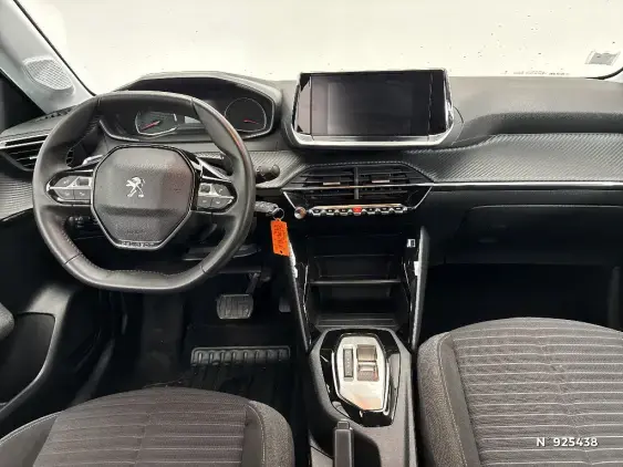 PEUGEOT 208 II - voiture d'occasion - Photo 8