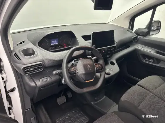PEUGEOT PARTNER III - voiture d'occasion - Photo 9