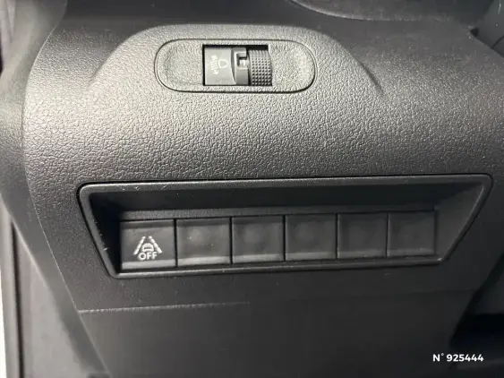 PEUGEOT PARTNER III - voiture d'occasion - Photo 15