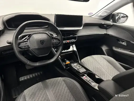 PEUGEOT 208 II - voiture d'occasion - Photo 9