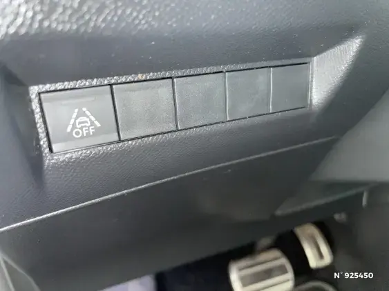 PEUGEOT 208 ELECTRIQUE II - voiture d'occasion - Photo 15