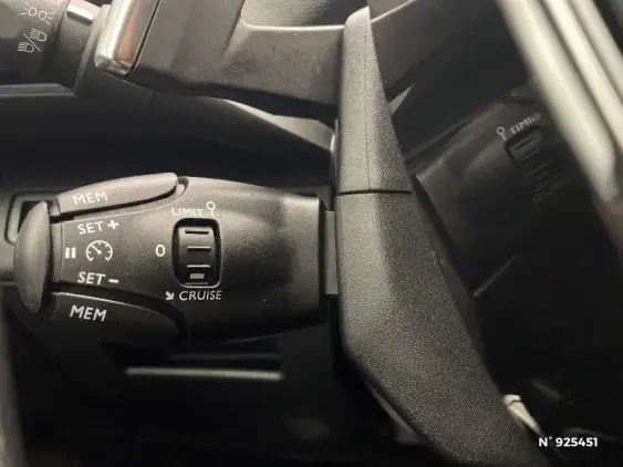 PEUGEOT 5008 II - voiture d'occasion - Photo 26
