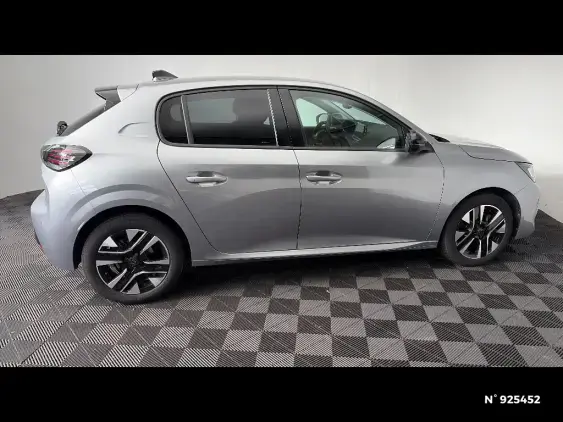 PEUGEOT 208 II - voiture d'occasion - Photo 5