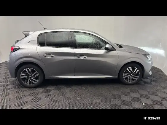 PEUGEOT 208 II - voiture d'occasion - Photo 5