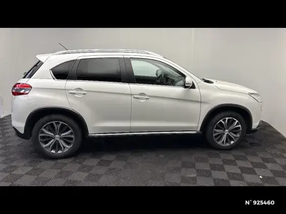 PEUGEOT 4008 - voiture d'occasion - Photo 5