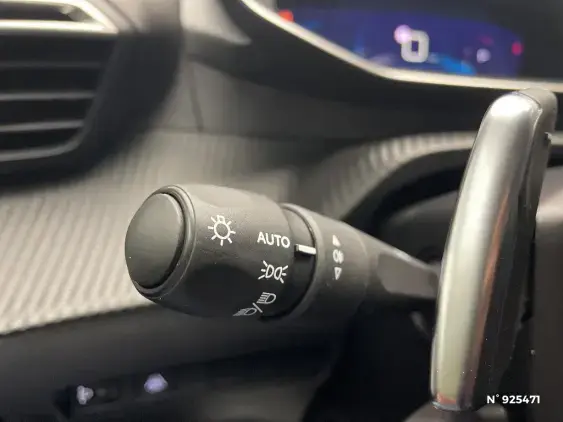 PEUGEOT 208 II - voiture d'occasion - Photo 26