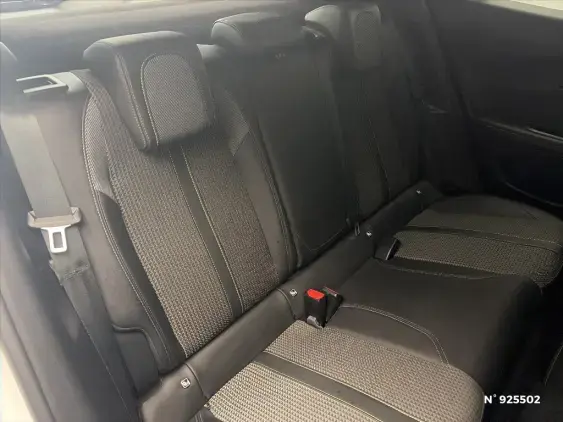 PEUGEOT 2008 ELECTRIQUE II - voiture d'occasion - Photo 11