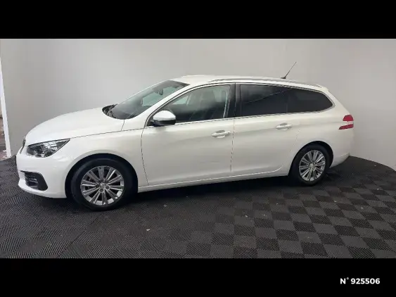 PEUGEOT 308 SW II - voiture d'occasion - Photo 2