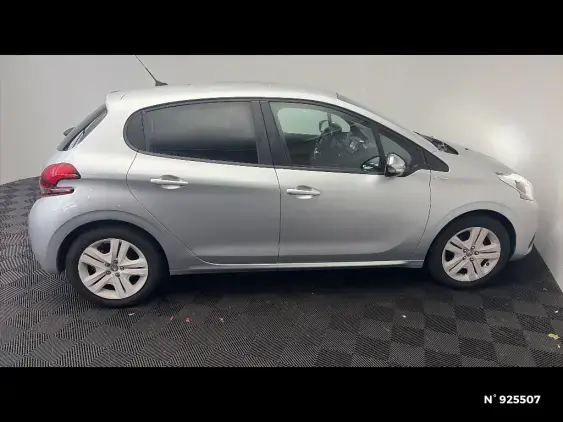 PEUGEOT 208 - voiture d'occasion - Photo 5