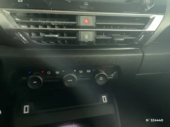 CITROEN C4 ELECTRIQUE III - voiture d'occasion - Photo 22