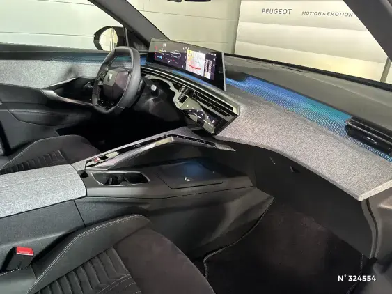 PEUGEOT 3008 ELECTRIQUE III - voiture d'occasion - Photo 10