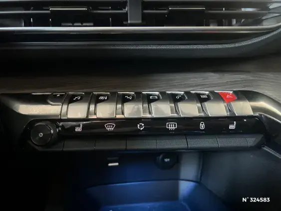 PEUGEOT 3008 II - voiture d'occasion - Photo 26