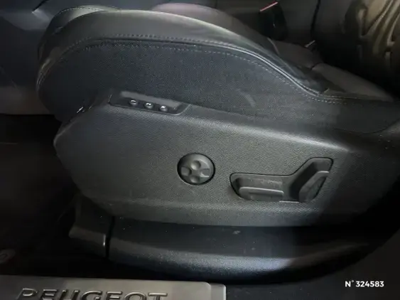 PEUGEOT 3008 II - voiture d'occasion - Photo 28