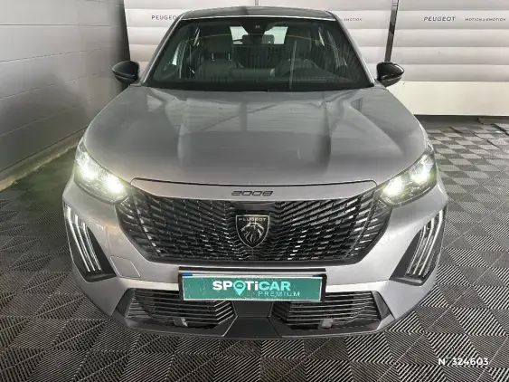 PEUGEOT 2008 II - voiture d'occasion - Photo 3