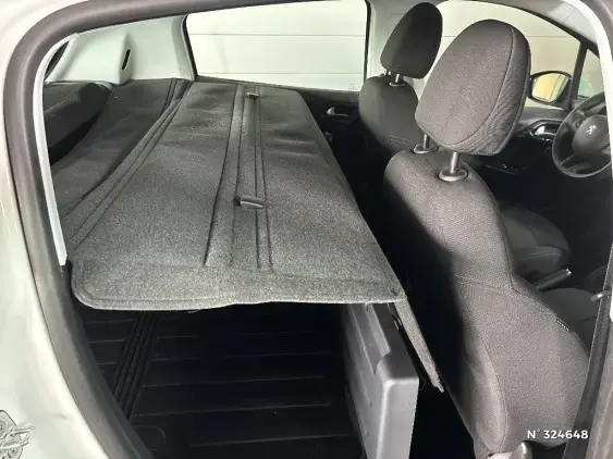 PEUGEOT 208 AFFAIRE - voiture d'occasion - Photo 11