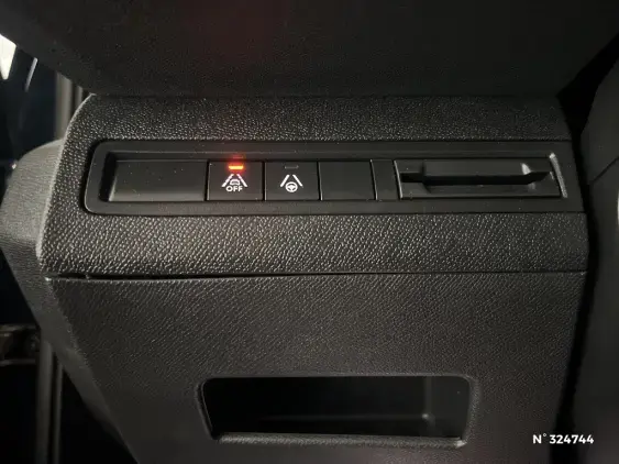PEUGEOT 3008 II - voiture d'occasion - Photo 15