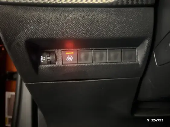 PEUGEOT 2008 ELECTRIQUE II - voiture d'occasion - Photo 15