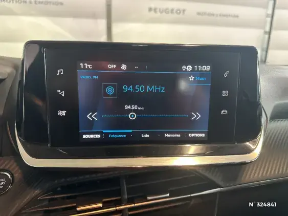 PEUGEOT 208 BUSINESS R II - voiture d'occasion - Photo 12