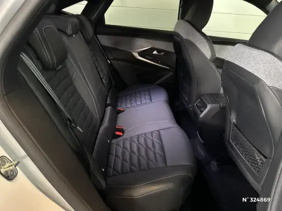 PEUGEOT 3008 III - voiture d'occasion - Photo 11