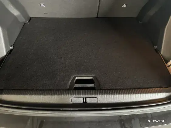 PEUGEOT 2008 II - voiture d'occasion - Photo 7