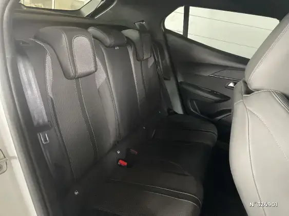 PEUGEOT 2008 II - voiture d'occasion - Photo 11