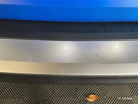 PEUGEOT 2008 II - voiture d'occasion - Photo 24