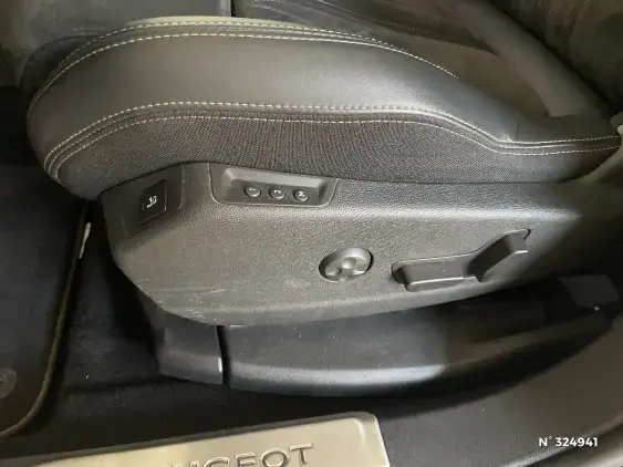 PEUGEOT 3008 II - voiture d'occasion - Photo 27