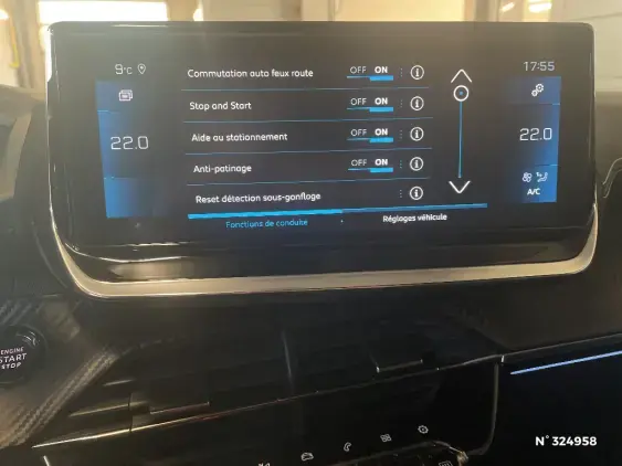 PEUGEOT 2008 II - voiture d'occasion - Photo 26